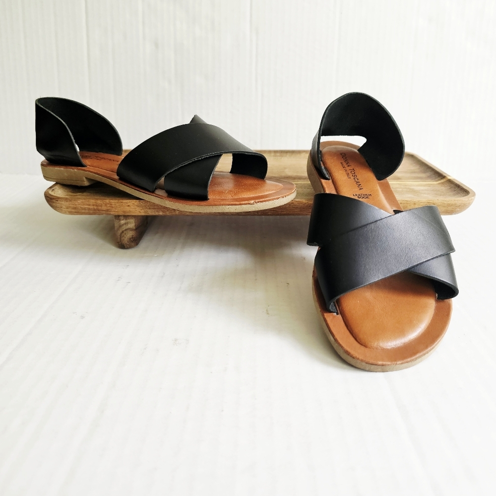 Black Leather Sandals made In Italy